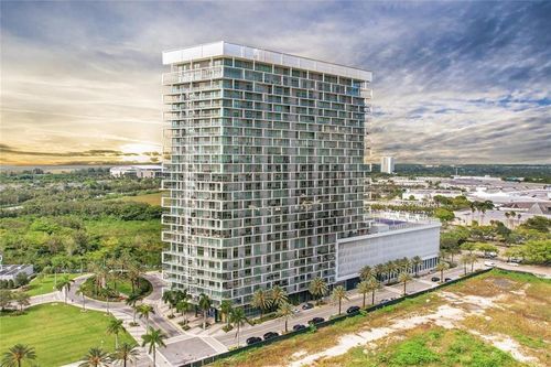 apt-811-2000 Metropica Way, Sunrise, FL, 33323-3219 | Card Image