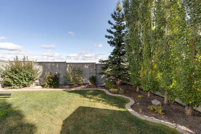 74 Kinlea Way Nw, Home with 3 bedrooms, 2 bathrooms and 4 parking in Calgary AB | Image 37
