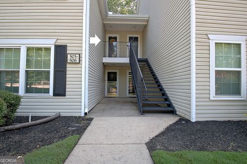 504 Ridgelake Dr, Peachtree City, GA, 30269-1463 | Card Image