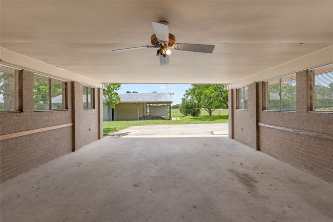 2255 Old Colony Line Rd, House other with 3 bedrooms, 2 bathrooms and 4 parking in Lockhart TX | Image 32