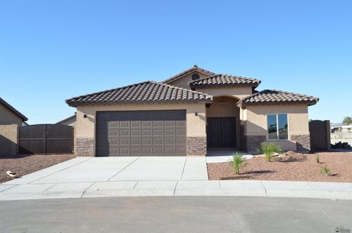 13134 E 54th Dr, Yuma, AZ, 85367-8451 | Card Image