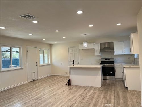 2228 Ridgeview Ter, Corona, CA, 92882 | Card Image