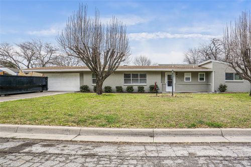 3616 Labadie Dr, Richland Hills, TX, 76118-5513 | Card Image