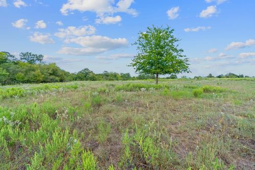 Lot 6 Private Road 4511, Waelder, TX, 78959 | Card Image