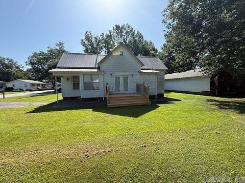 820 N Williams St, Carlisle, AR, 72024-9027 | Card Image