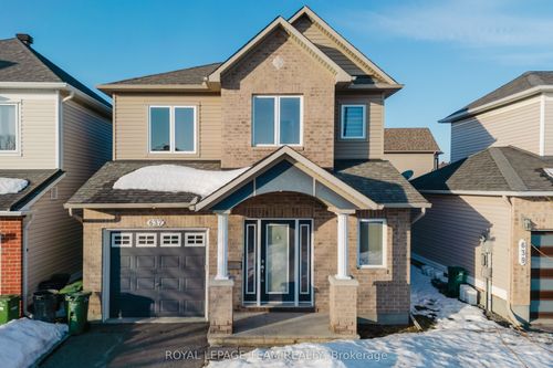 637 Clearbrook Dr, Nepean, ON, K2J5S1 | Card Image