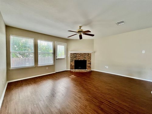 2200 Lookout Ln, Denton, TX, 76207-1020 | Card Image