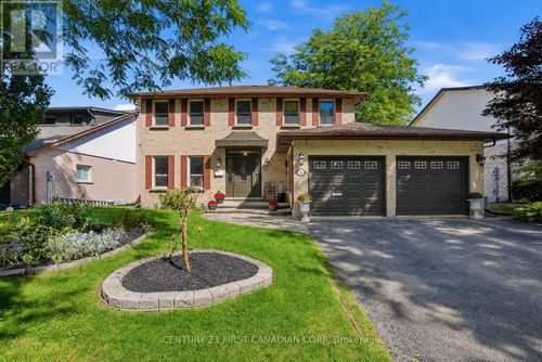 199 Somerset Cres, London, ON, N6K3S5 | Card Image
