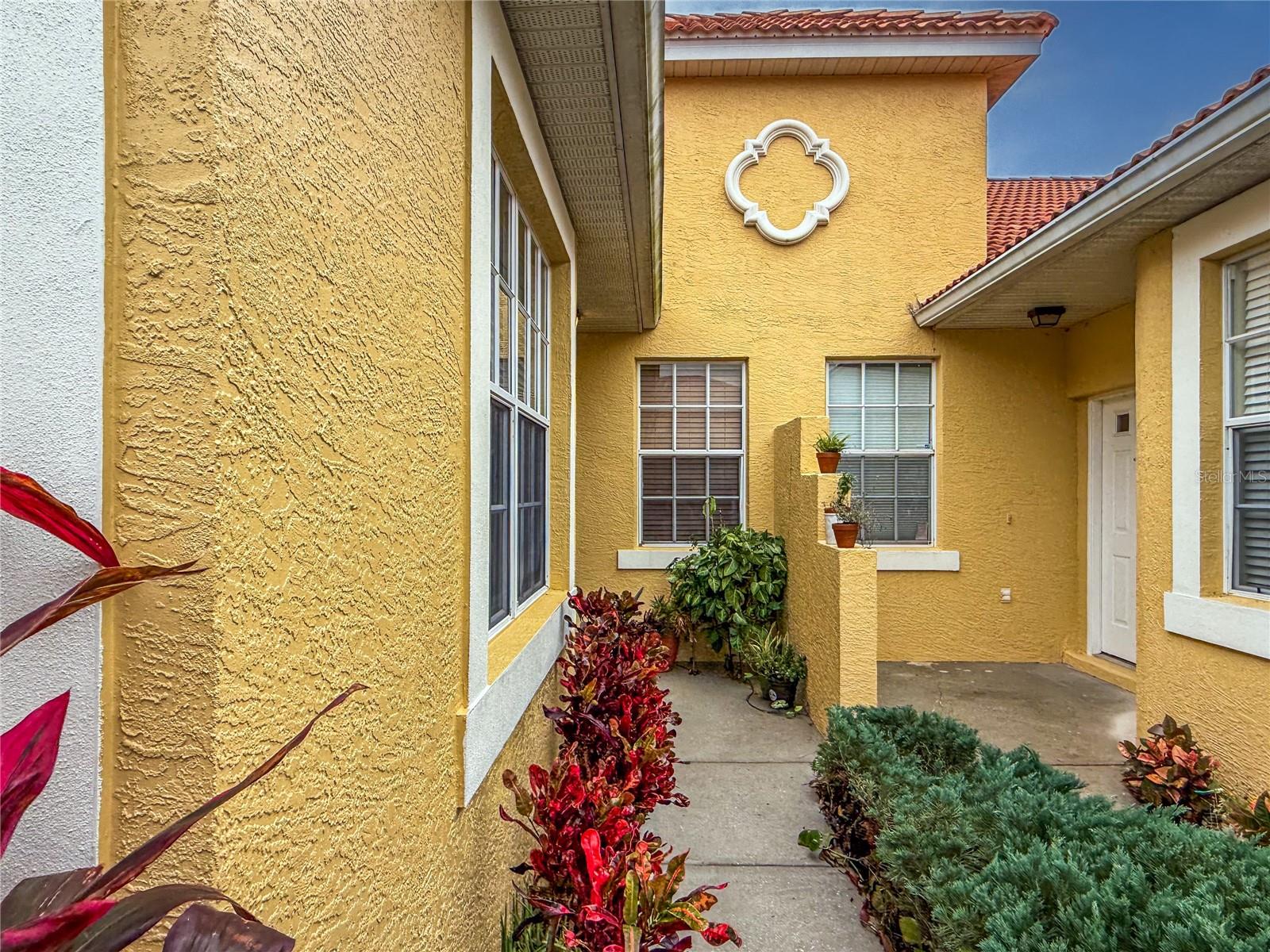 Residential in PALMETTO