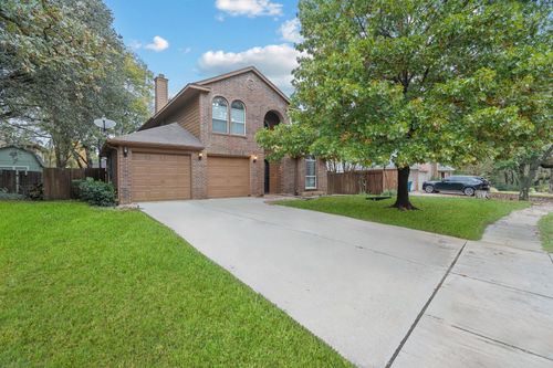 311 Georgian Oak Ct, Lake Dallas, TX, 75065-2202 | Card Image