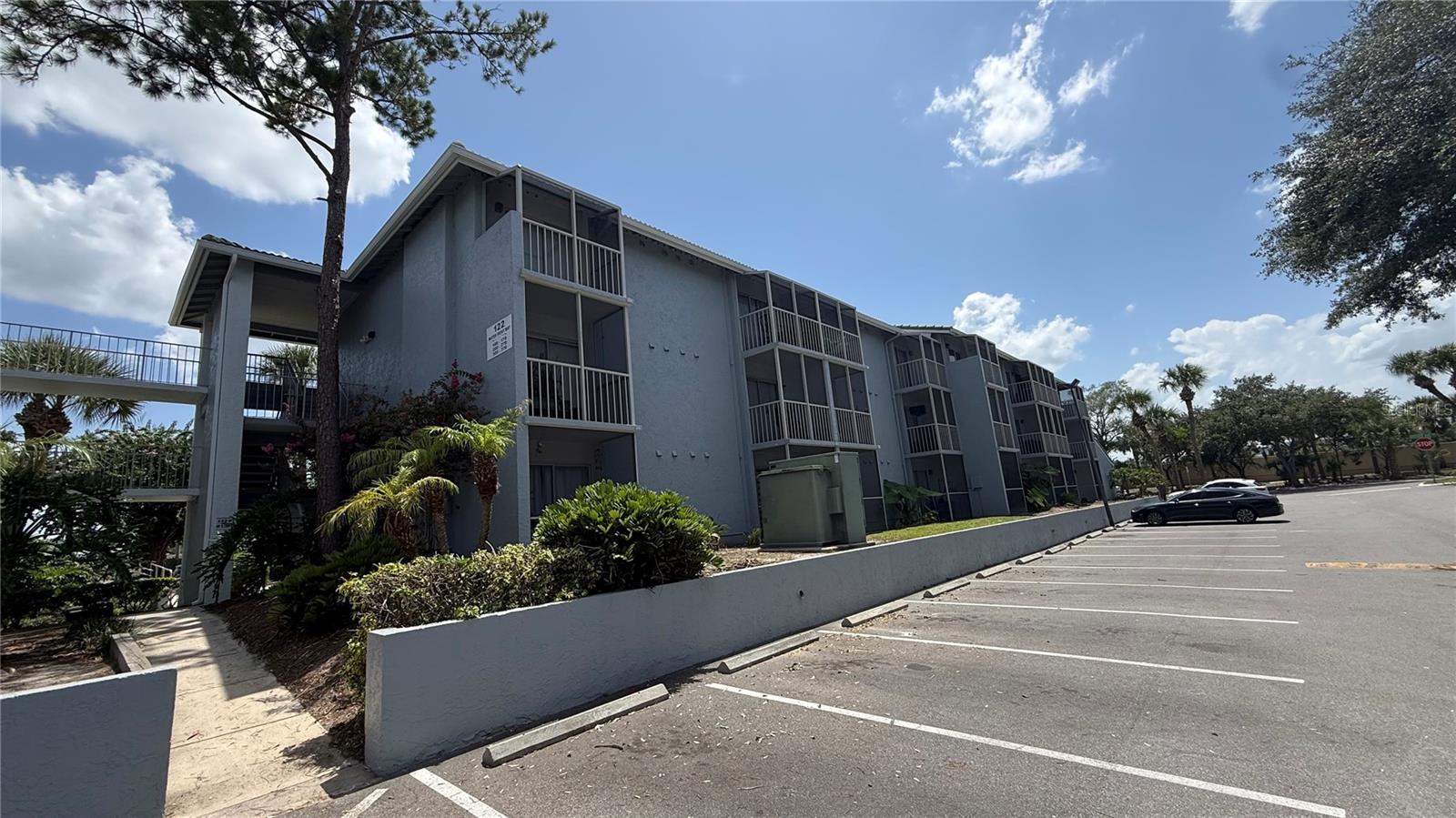 Residential in ALTAMONTE SPRINGS