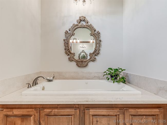 5500 S 329 Th East Ave, House other with 3 bedrooms, 5 bathrooms and null parking in Broken Arrow OK | Image 30