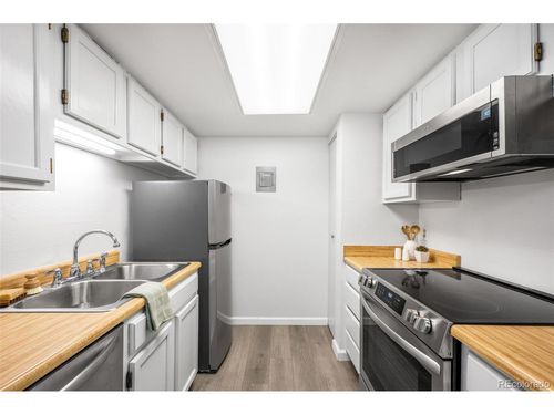 102v-4400 S Quebec St, Denver, CO, 80237-2606 | Card Image