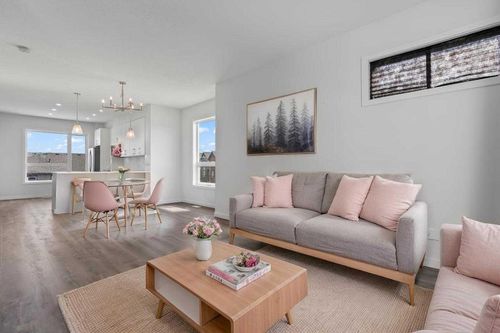 30 Evanscrest Manor Nw, Calgary, AB, T3P2A3 | Card Image