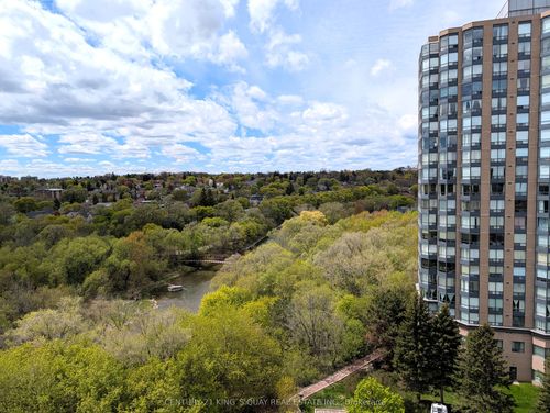 907-10 Wilby Cres, York, ON, M9N0B6 | Card Image