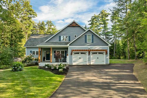 33 Beaverside Dr, Center Harbor, NH, 03226-4401 | Card Image