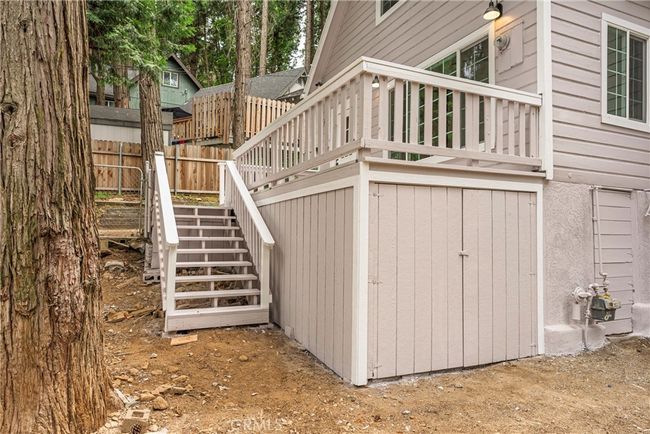 576 Lanes End Trl, House other with 3 bedrooms, 2 bathrooms and null parking in Crestline CA | Image 12