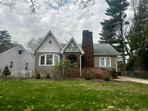 19530 Paxson Drive N, South Bend, IN, 46637 | Card Image