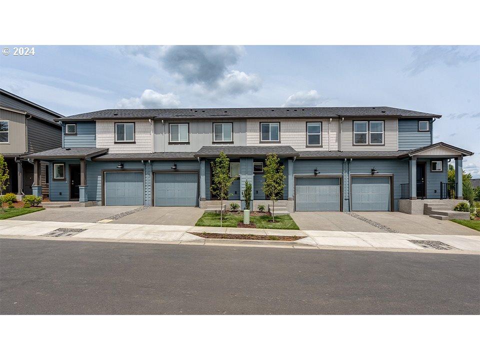 100th Cir, Vancouver, WA 98662