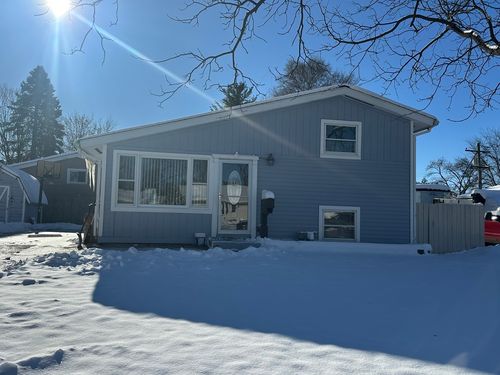 501 Apache Ave, Carpentersville, IL, 60110-1309 | Card Image