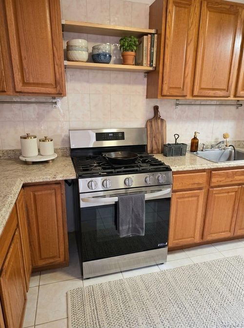 apt-6l-8470 129th St, Kew Gardens, NY, 11415-2801 | Card Image