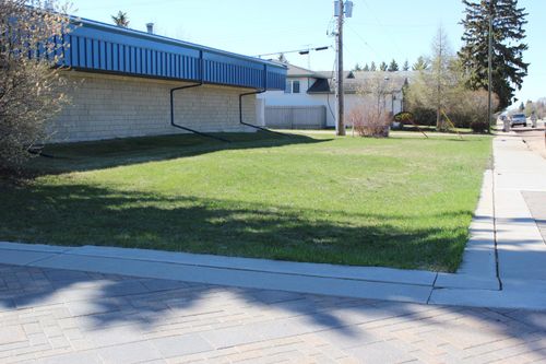 5136 50 St, Mundare, AB, T0B3H0 | Card Image