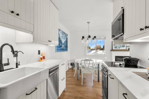 204-5553 16 Ave, Delta, BC, V4M2H7 | Card Image