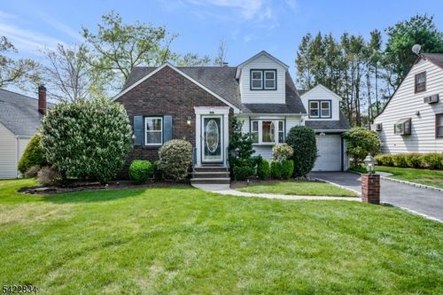 3 Shawnee Rd, Cranford, NJ, 07016-1525 | Card Image