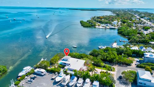 1101 Mastic St, Islamorada, FL, 33036-3655 | Card Image