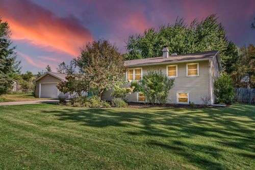 131 Quality Ave S, Lakeland, MN, 55043-9590 | Card Image