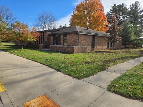 502 E Division St, Eagle River, WI, 54521-8054 | Card Image