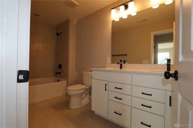 50 - 2855 Sky Crossing Dr, House other with 3 bedrooms, 3 bathrooms and null parking in Beavercreek OH | Image 21