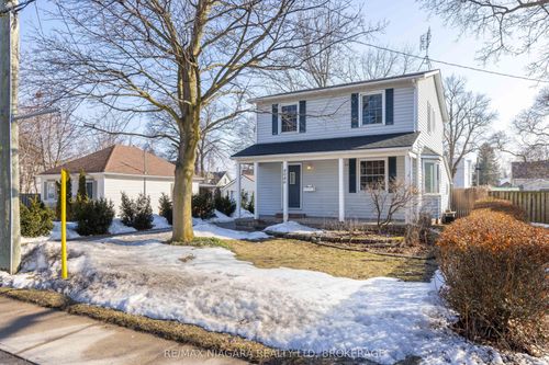 4046 St James Avenue, Niagara Falls, ON, L2E6H6 | Card Image