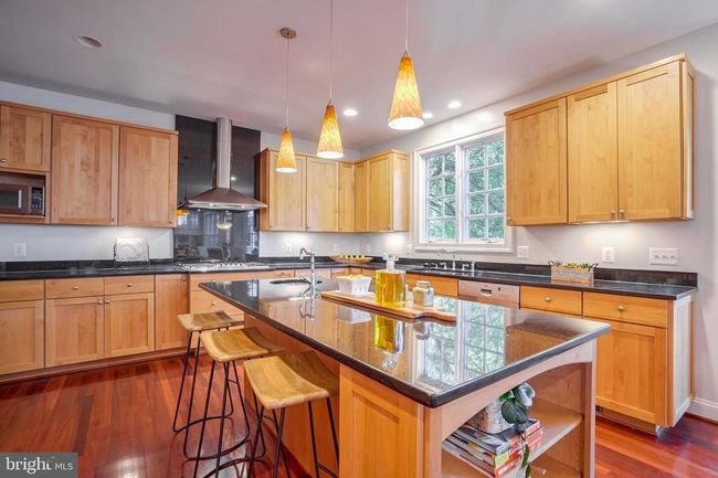 4501 Walsh St, House other with 7 bedrooms, 6 bathrooms and null parking in CHEVY CHASE MD | Image 13