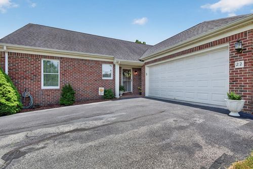 apt-22-490 Court St, Abingdon, VA, 24210-2036 | Card Image