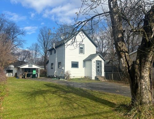 16 Garfield St, Cortland, NY, 13045-2207 | Card Image
