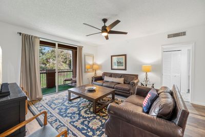 203 - 11770 Saint Andrews Place, Condo with 2 bedrooms, 2 bathrooms and null parking in Wellington FL | Image 3