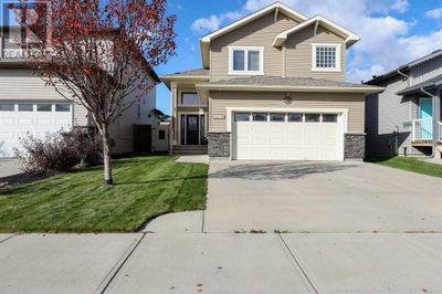 4610 7 St, House other with 3 bedrooms, 3 bathrooms and 4 parking in Coalhurst AB | Image 1