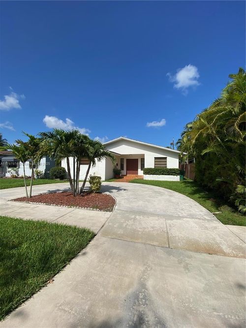 3715 Sw 60th Pl, Miami, FL, 33155-5066 | Card Image