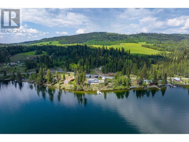8046 Bridge Lake Rd N, House other with 3 bedrooms, 3 bathrooms and null parking in Lone Butte BC | Image 30