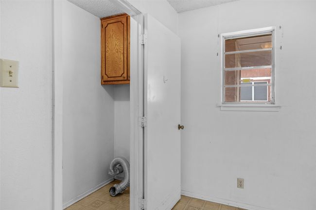 424 S Maxey St, House other with 3 bedrooms, 2 bathrooms and null parking in Sherman TX | Image 12