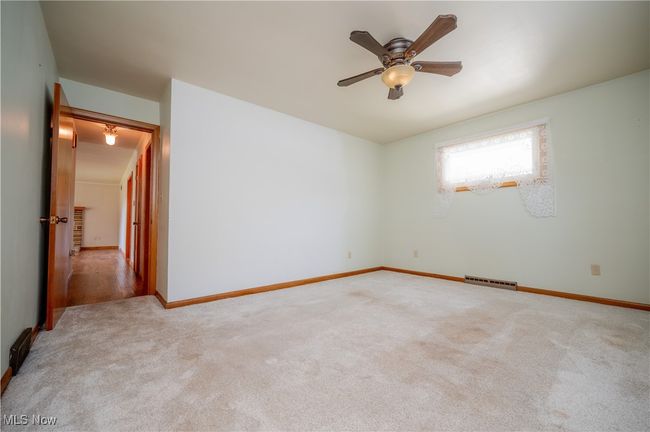 573 Grandview Ave, House other with 3 bedrooms, 2 bathrooms and null parking in East Palestine OH | Image 19