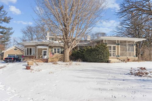514 Columbia Cir, Waterloo, IA, 50701-3036 | Card Image
