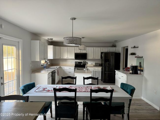 6113 Freeport Dr, House other with 4 bedrooms, 3 bathrooms and null parking in SPRING HILL FL | Image 11