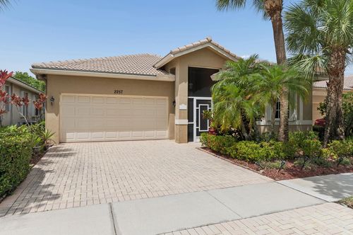 2257 Egret Cove Dr, West Palm Beach, FL, 33411-1828 | Card Image