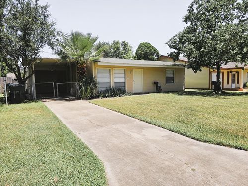 118 Pompano Ave, Galveston, TX, 77550-3130 | Card Image