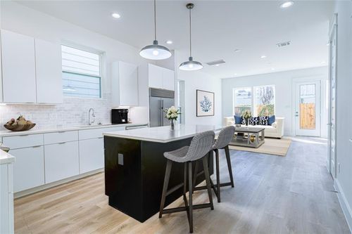 5402 Margarita St, Houston, TX, 77020-8706 | Card Image