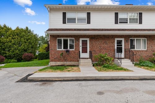 16 Howard Est, Saint Albans, VT, 05478-1584 | Card Image