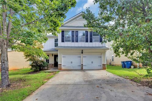 2416 Cornell Cir, Mcdonough, GA, 30253-6880 | Card Image