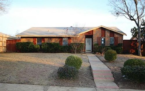 2921 Collins Blvd, Garland, TX, 75044-3715 | Card Image